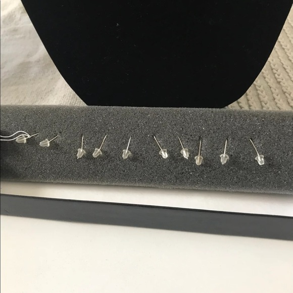 Patriotic Earrings - Picture 5 of 5